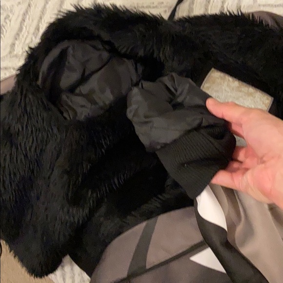 Large Fox Jacket - Picture 8 of 8